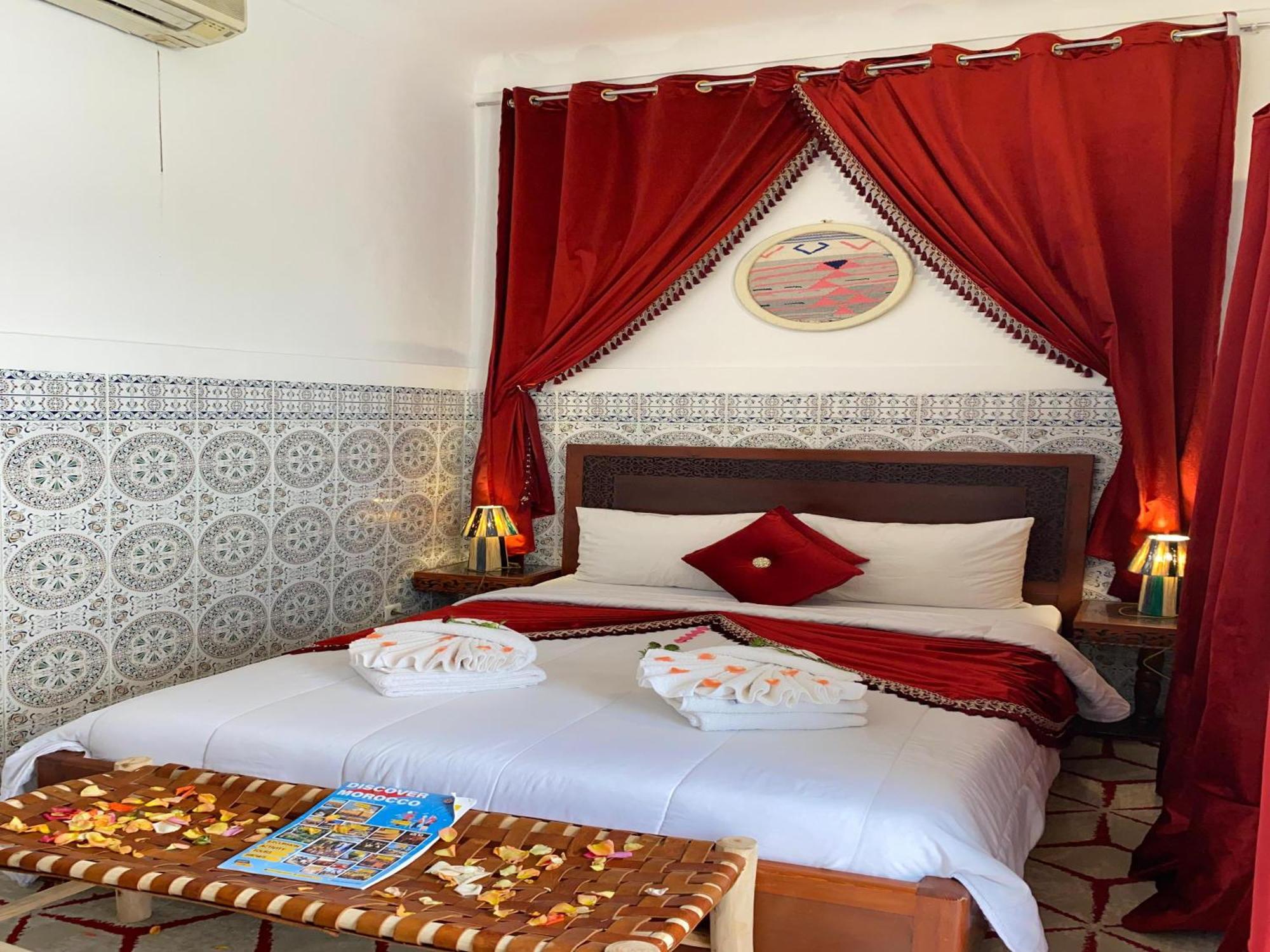 Riad Lazord De Marrakech Entier Marrakesh Luaran gambar